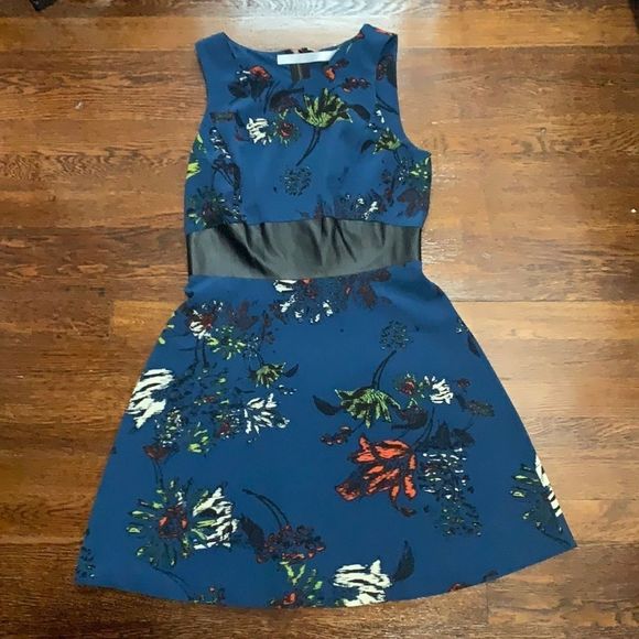 Kensie Dresses & Skirts - Kensie Floral Dress
